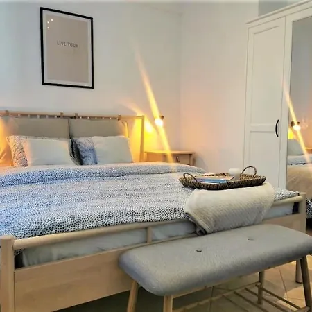 Modern Italia - 100m Main Square - Parking And Lift *